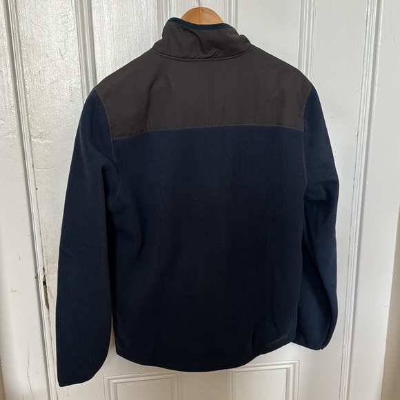 St. John’s Bay Men’s Navy and Gray Windblock Fleece Jacket Size Medium - Picture 7 of 7